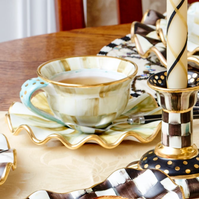 Courtly Check Ceramic Fluted Dessert Plate image number 10