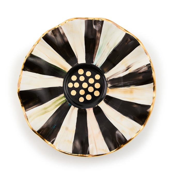 Courtly Check Ceramic Saucer image number 0