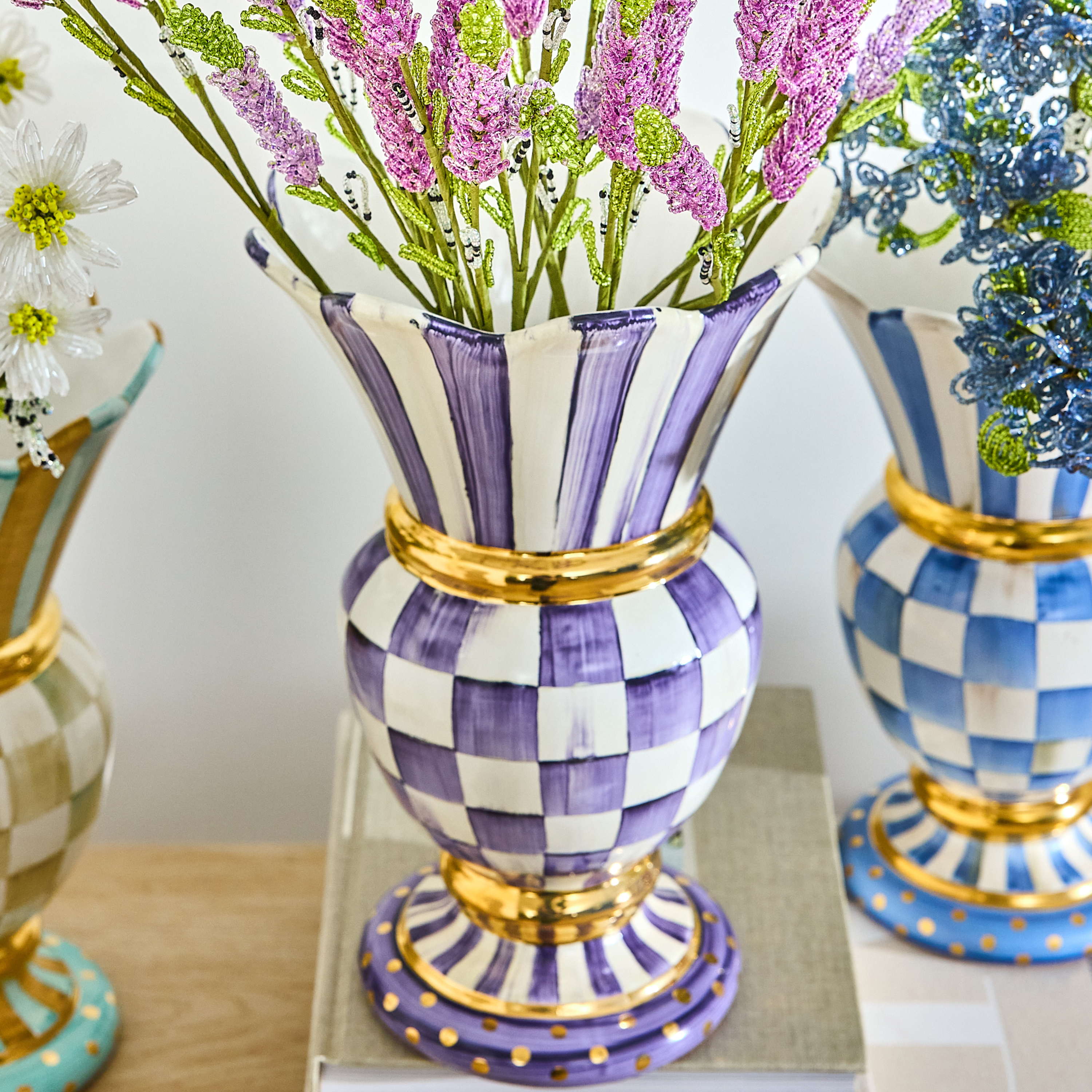 希少MacKenzie-Childs Mackenzieハンドバッグ型　　花瓶 MacKenzie-Childs | Violet Check Ceramic Great Vase