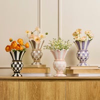 Check Great Vase