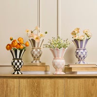 Rosy Check Small Great Vase