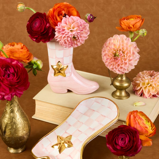 Lainey Wilson Rosy Check Cowgirl Boot Bud Vase image number 4