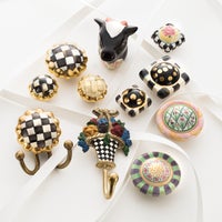 Courtly Check Round Hook