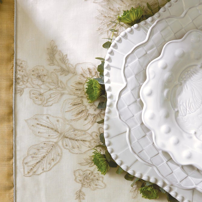 Sweetbriar Dinner Plate image number 7