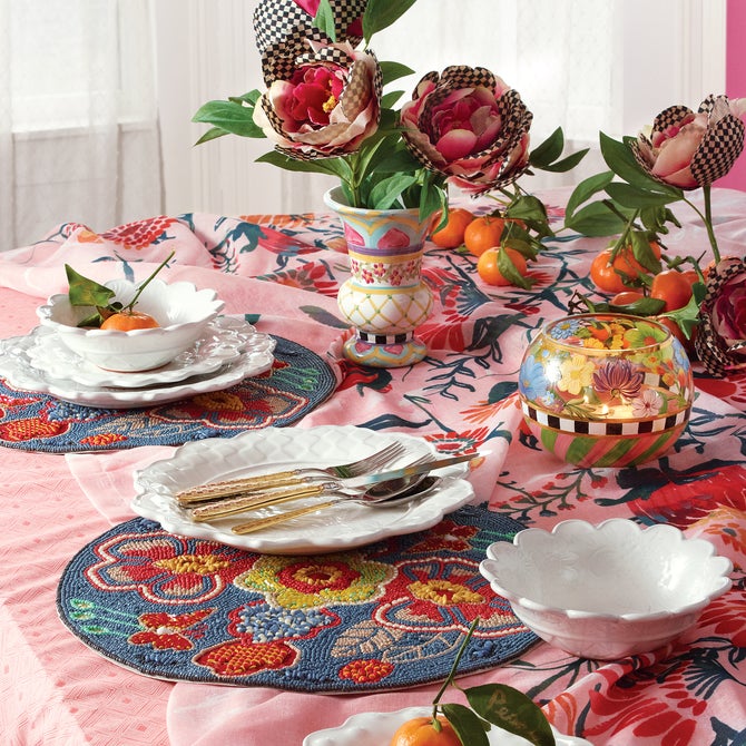 Sweetbriar Small Bowl image number 3