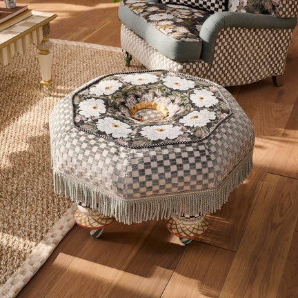 Tapestry Setting Seat