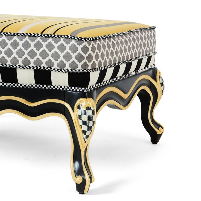 Queen Bee Ottoman image number 9