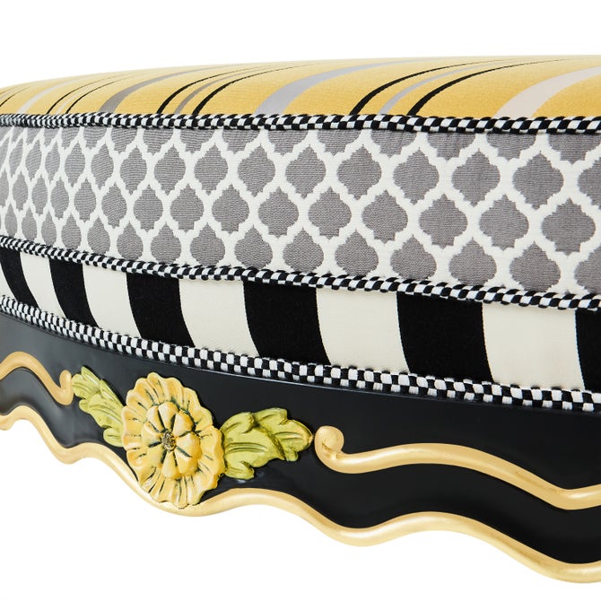 Queen Bee Ottoman image number 10