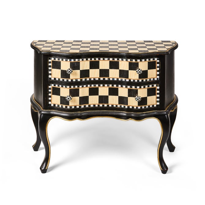 Checkered Chest image number 0
