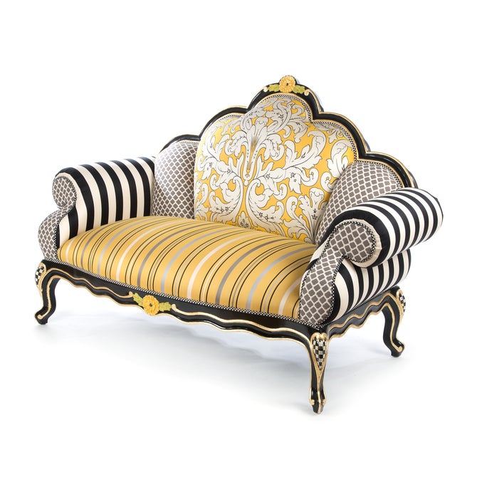 Queen Bee Loveseat image number 0