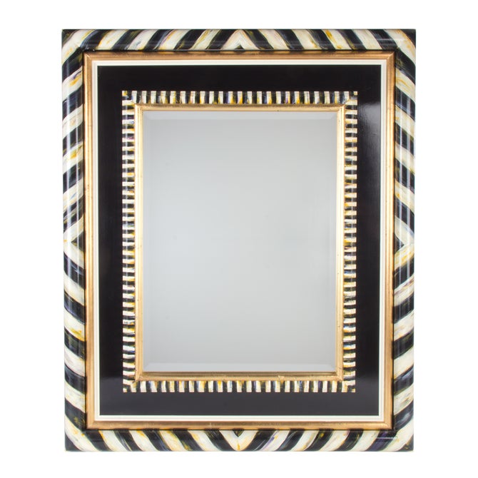 Tango Mirror image number 0