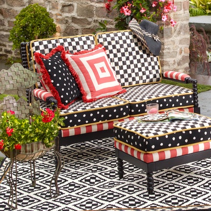 Spindle Cabana Outdoor Loveseat