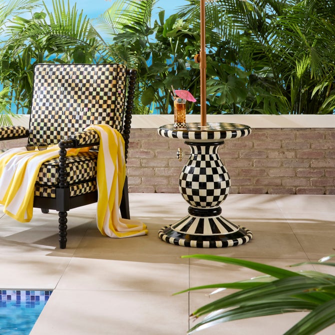 Outdoor Courtly Umbrella Stand Side Table image number 4