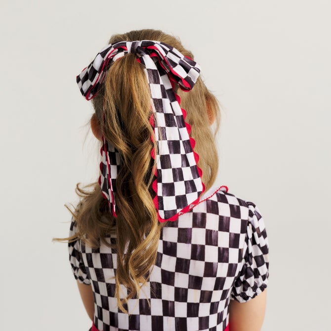 Posh Peanut Courtly Check Scallop Bow Clip image number 0