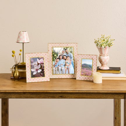 Rosy Check 8" x 10" Glass Frame