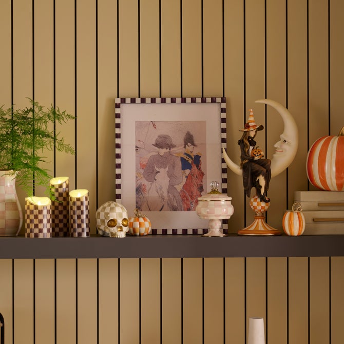 Courtly Check 8" x 10" Wall Frame with Check Mat image number 3