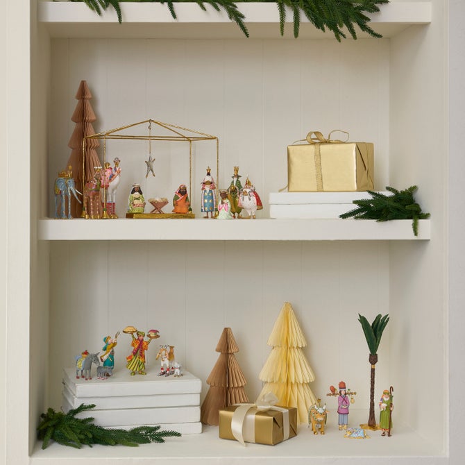 Patience Brewster Nativity Mini Figures Introductory Set image number 4