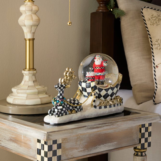 Dashing Through the Snow Globe image number 4
