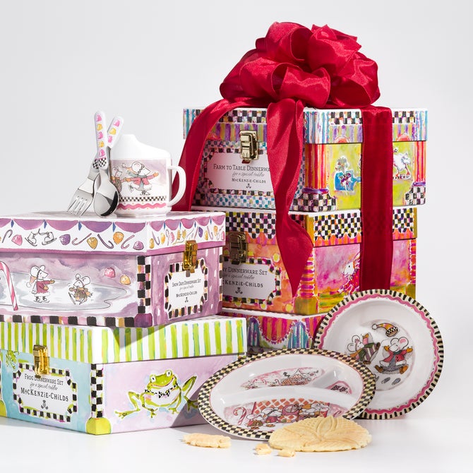 Bunny Toddler's Dinnerware Set image number 1