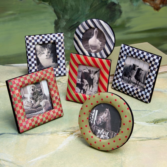 Courtly Frames, Set of 3 image number 3