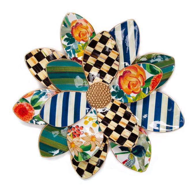 Large Wallflower image number 0