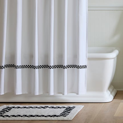 Black Check Hotel Bath Rug