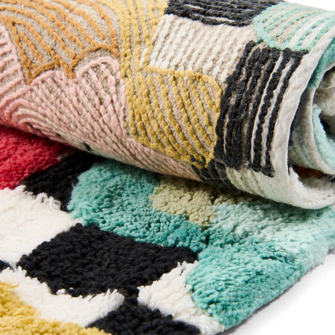 Checkerboard in Bloom Bath Rug image number 2