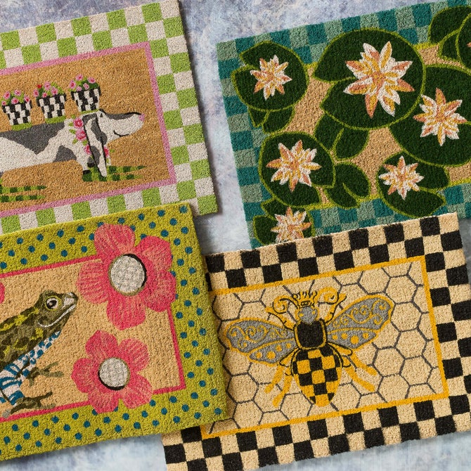 Queen Bee Entrance Mat image number 3