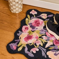 Violet Roses 2'3" x 3'9" Rug