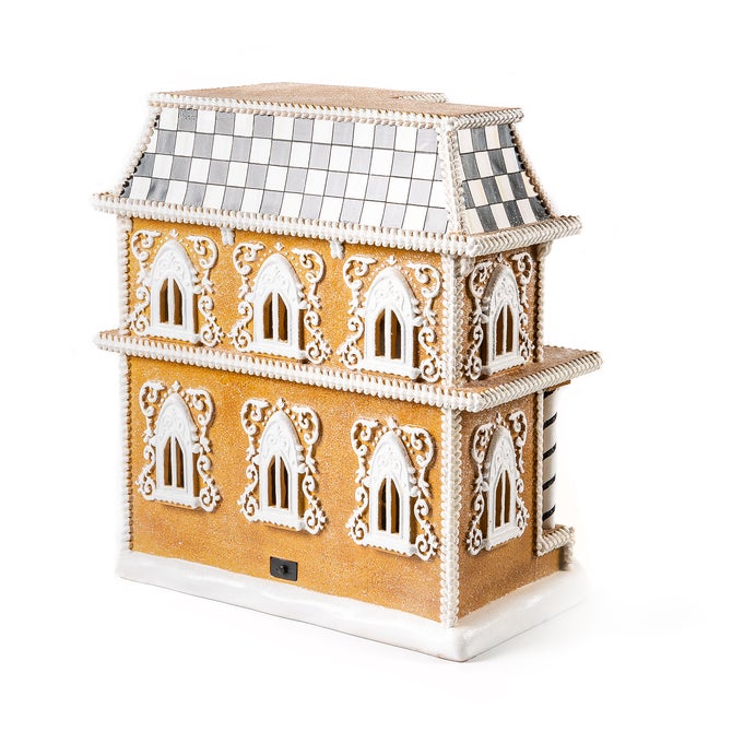 Gingerbread Illuminated House image number 2