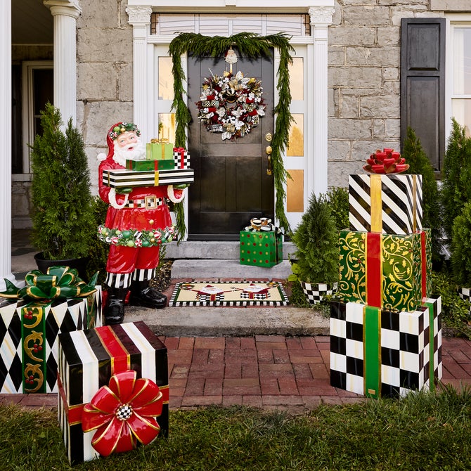 Jolly Trophy Santa image number 1