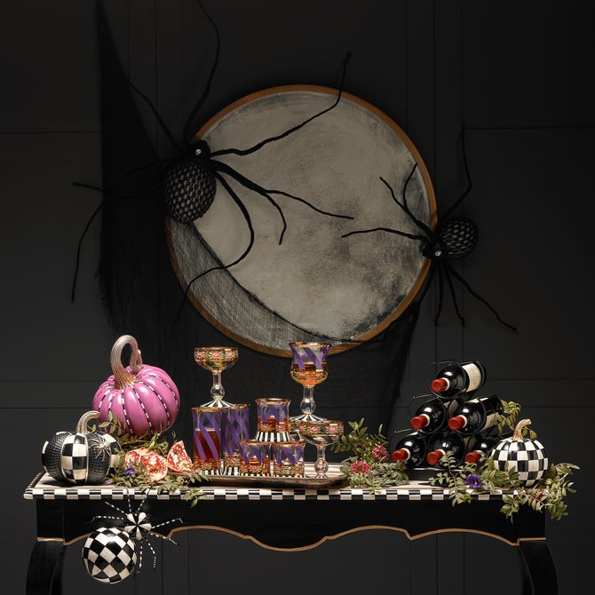 Courtly Check Glossy Mini Pumpkin image number 9