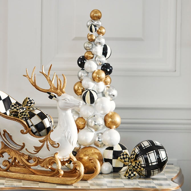 Glam Up Bauble Tree image number 1