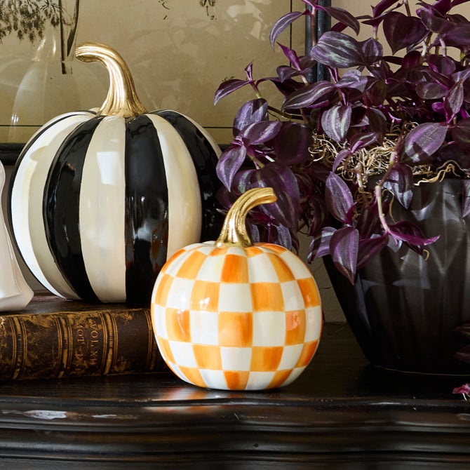 Orange Check Mini Pumpkin image number 5
