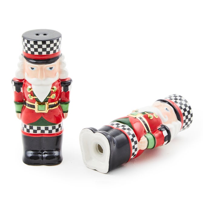 Classic Courtly Nutcracker Salt & Pepper Set image number 2