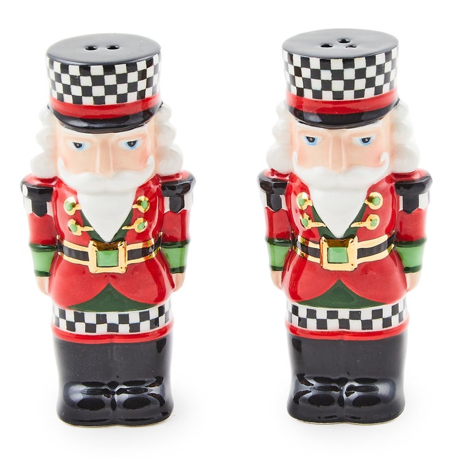 Classic Courtly Nutcracker Salt & Pepper Set image number 0