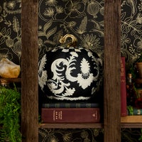 Courtly Check Black Cameo Pumpkin