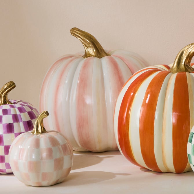 Rosy Stripe Medium Pumpkin image number 1