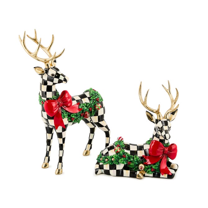 Holly Check Resting Deer image number 3