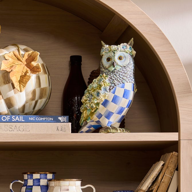 Royal Autumn Owl Figurine image number 1
