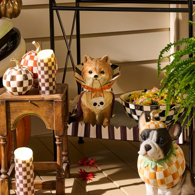 Trick or Treat Pomeranian Dog Figurine image number 5