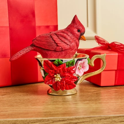 Cardinal in Teacup