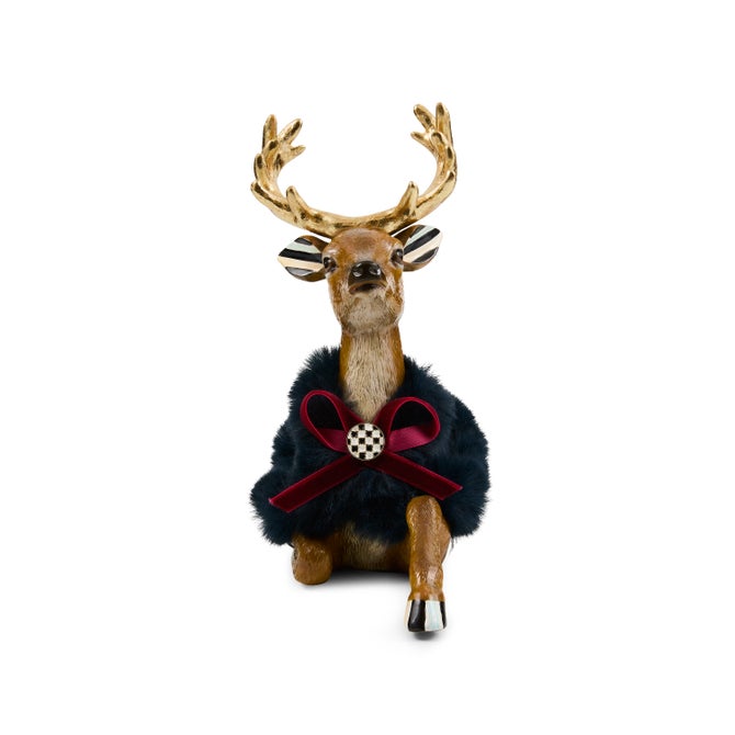 Timeless Tartan Resting Deer image number 4