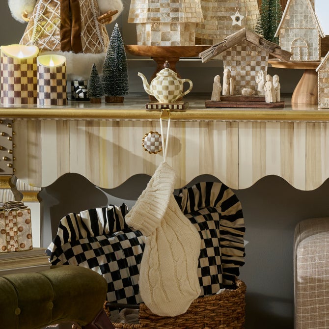 Mocha Check Teapot Stocking Holder image number 4