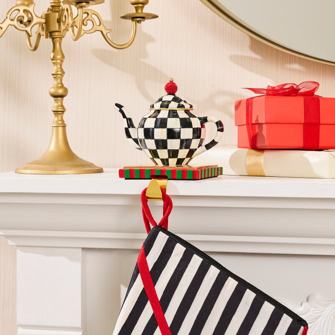 Courtly Check Teapot Stocking Holder image number 1