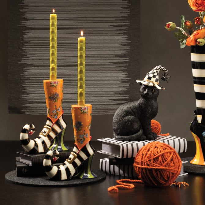 Black Cat image number 6