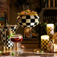 Courtly Check Cauldron