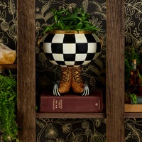 Courtly Check Cauldron