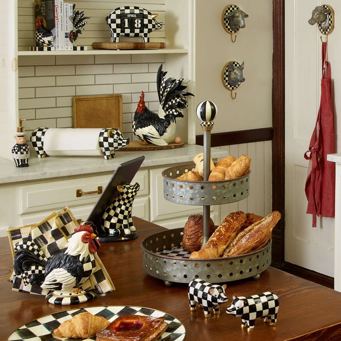 Courtly Check Rooster image number 1
