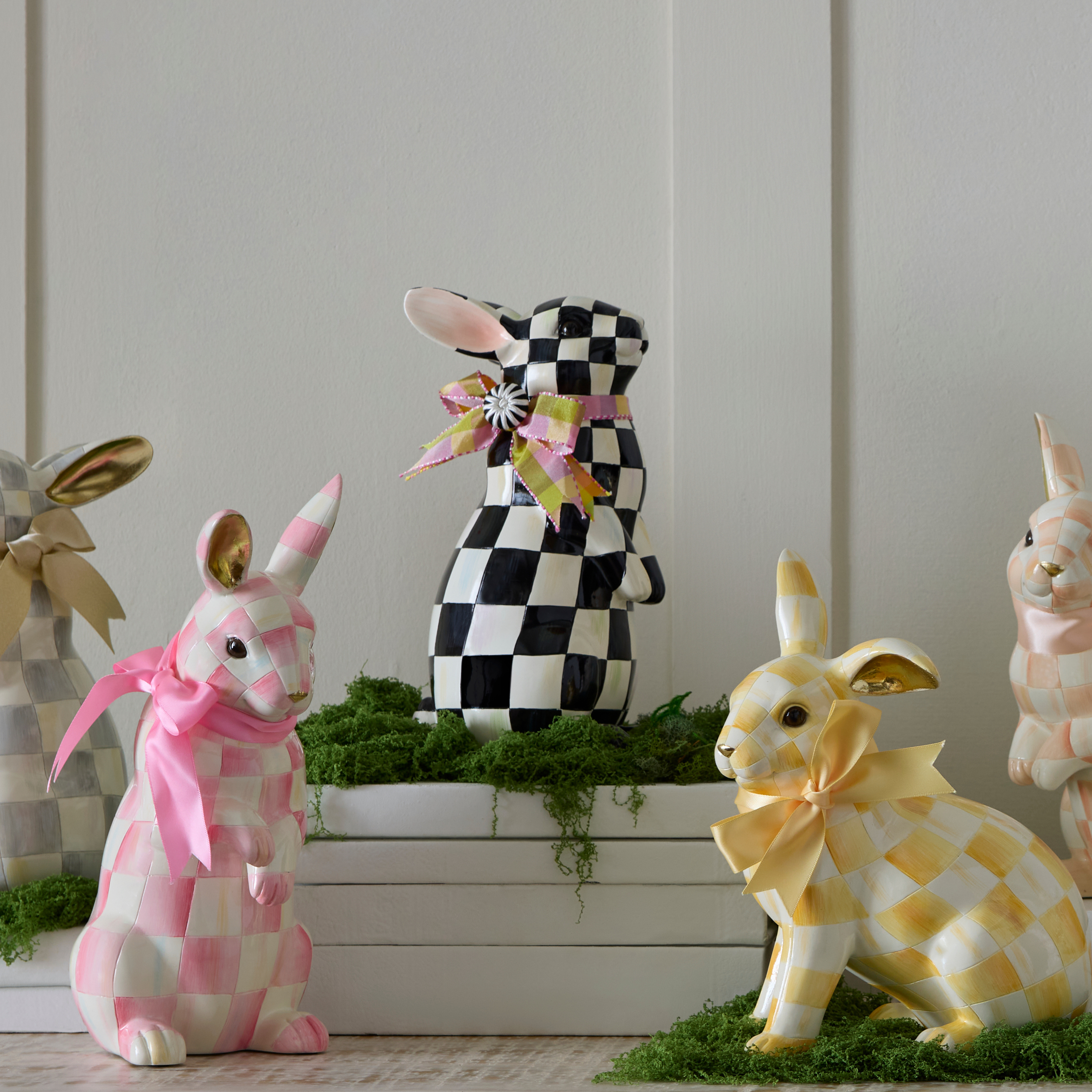 MacKenzie-Childs Courtly Check Standing Bunny - Thumbnail 4